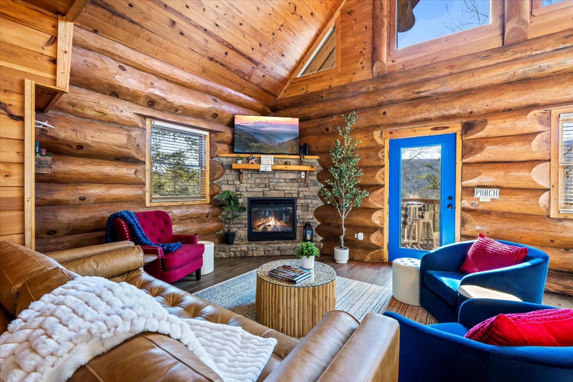 Smokies Boutique Cabins: Mountain Retreat with Resort Amenities Gatlinburg Exterior photo